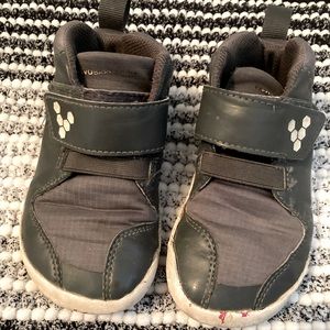 Vivobarefoot toddler bootie with thermal insole Eu25/US8